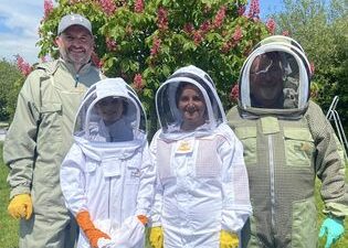 beekeepers-at-apiary
